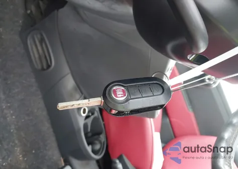 2012 Fiat 500 Lounge из США, поврежденный, VIN 3C3CFFCR3CT118113